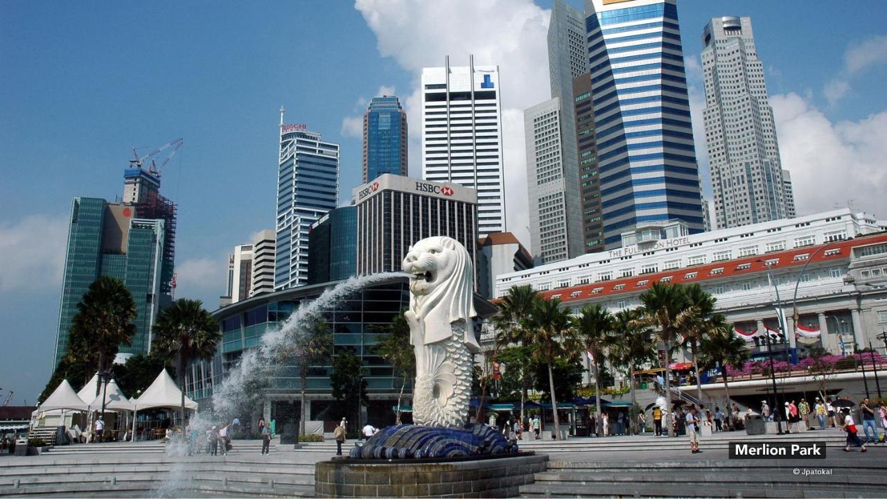Zen Tyrwhitt Road * Singapura